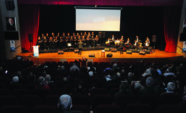 Kent Konseyi Kadın Korosu  Çanakkale’de Konser verdi