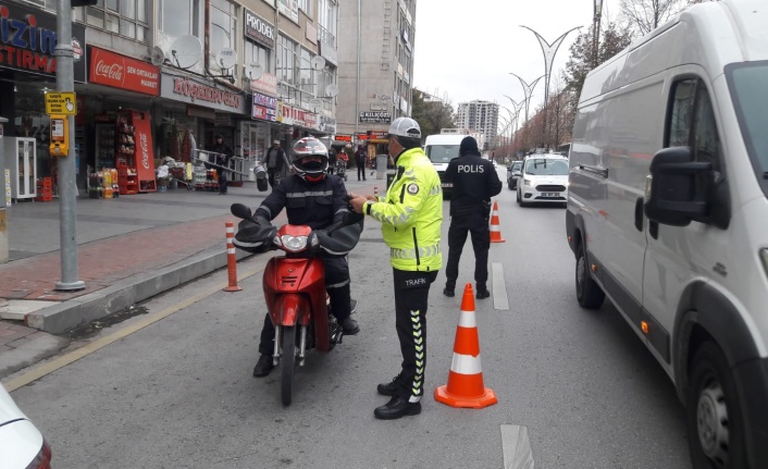 Kırşehir'de motosiklet ve motorlu bisikletler denetlendi