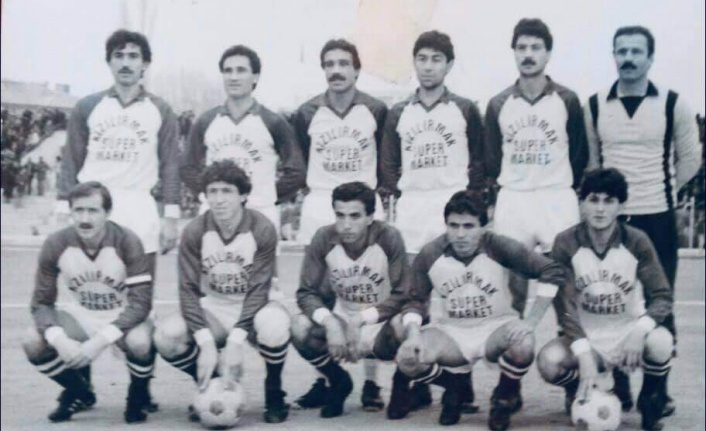 Kırşehirspor'un 3. Lig'te  1985-86 sezonunda şampiyon  olduğu o efsane kadrosu...