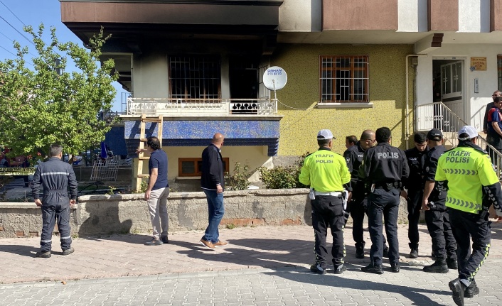Kırşehir'de evde çıkan yangında bir çocuk öldü, aynı aileden 6 kişi yaralandı