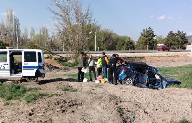 Kırşehir'de trafik kazasında 2 kişi yaralandı