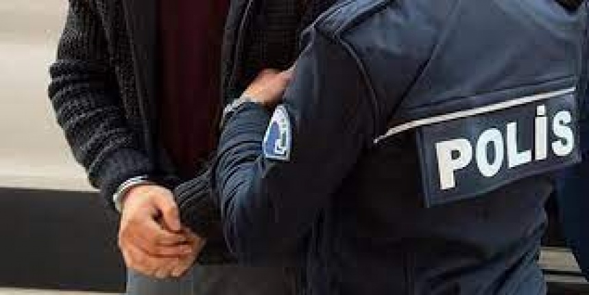 Kırşehir'de tefecilik operasyonunda 5 şüpheli yakalandı