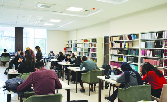 Kırşehir halk kütüphanelerinde 173 bin 684 kitap bulunuyor
