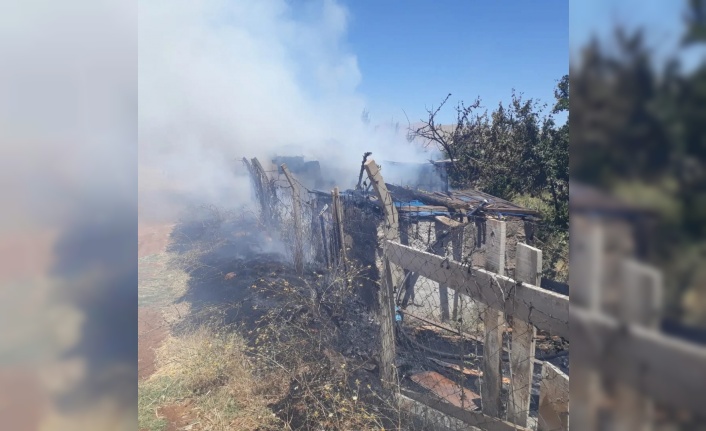Kırşehir'de müstakil evin bahçesinde çıkan yangın söndürüldü