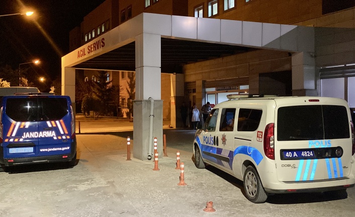 Kırşehir'de sahte içki zehirlenmesi şüphesiyle hastaneye kaldırılan kişi öldü