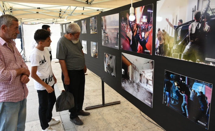 Kırşehir'de "Türkiye Aşkına Demokrasi Zaferi ve Milli İrade" temalı fotoğraf sergisi açıldı